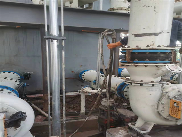 拉孜设备基础沉降下沉注浆加固增加荷载